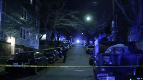 Man shot, killed in Boston Saturday morning after woman shot in Hyde Park Friday night